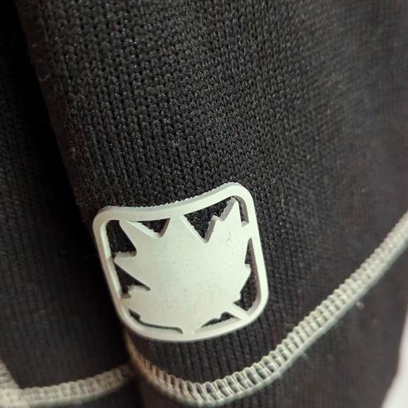 Olympic Winter Games Vancouver 2010 Full Zip Up Hoodie Black Size Medium Unisex - Picture 4 of 5